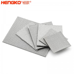 源頭廠家供應不銹鋼五層燒結網濾板耐腐蝕，應用于泥沙污水處理